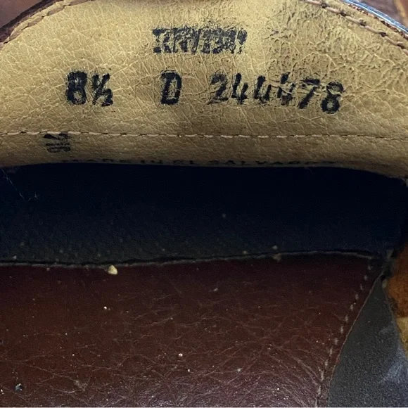 LL Bean Brown Leather Loafer Men's Size 8.5 D Wide Distressed - Picture 4 of 9